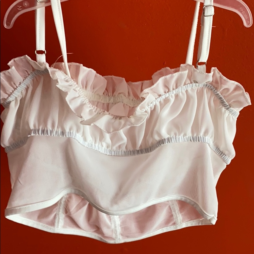 White top - Picture 2 of 2